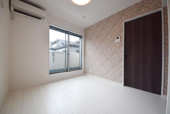 アパートメント新小岩B棟の物件内観写真